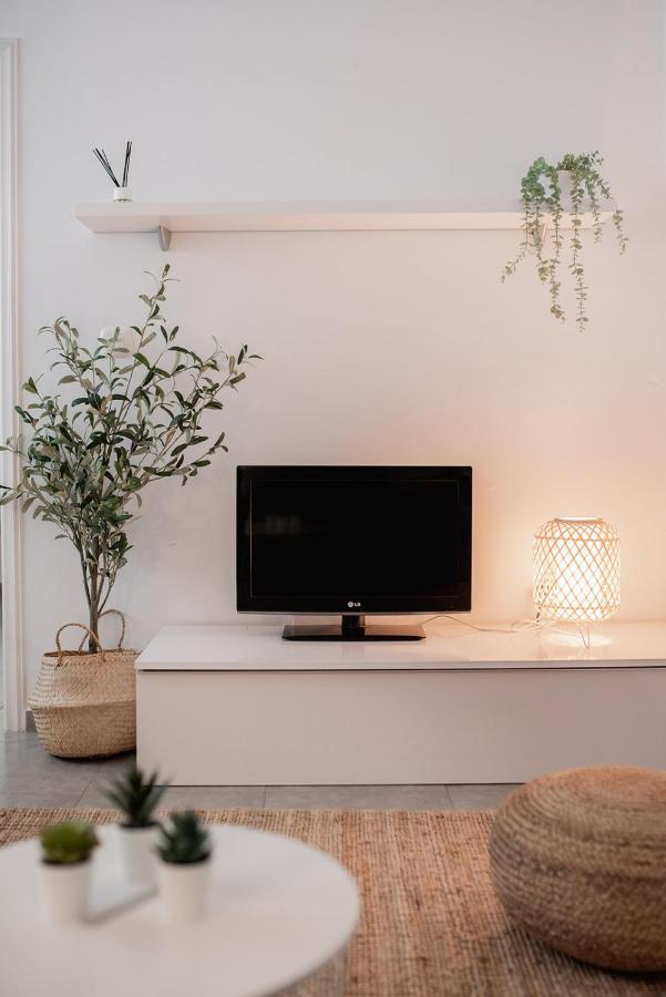 Apartamentos Fv Flats Valencia - Mestalla 7 Buitenkant foto