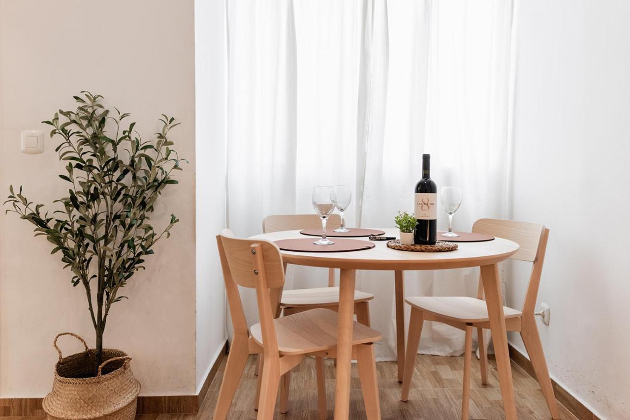 Apartamentos Fv Flats Valencia - Mestalla 7 Buitenkant foto