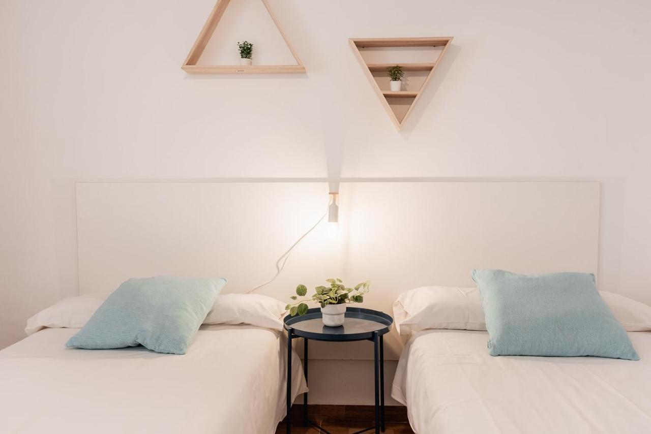 Apartamentos Fv Flats Valencia - Mestalla 7 Buitenkant foto