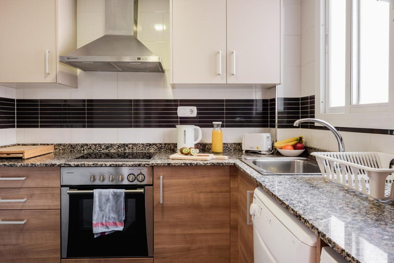 Apartamentos Fv Flats Valencia - Mestalla 7 Buitenkant foto