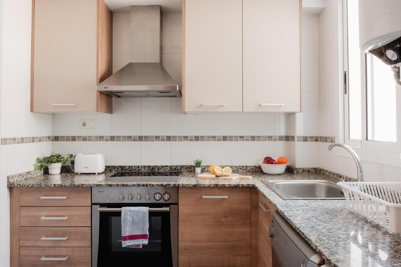 Apartamentos Fv Flats Valencia - Mestalla 7 Buitenkant foto