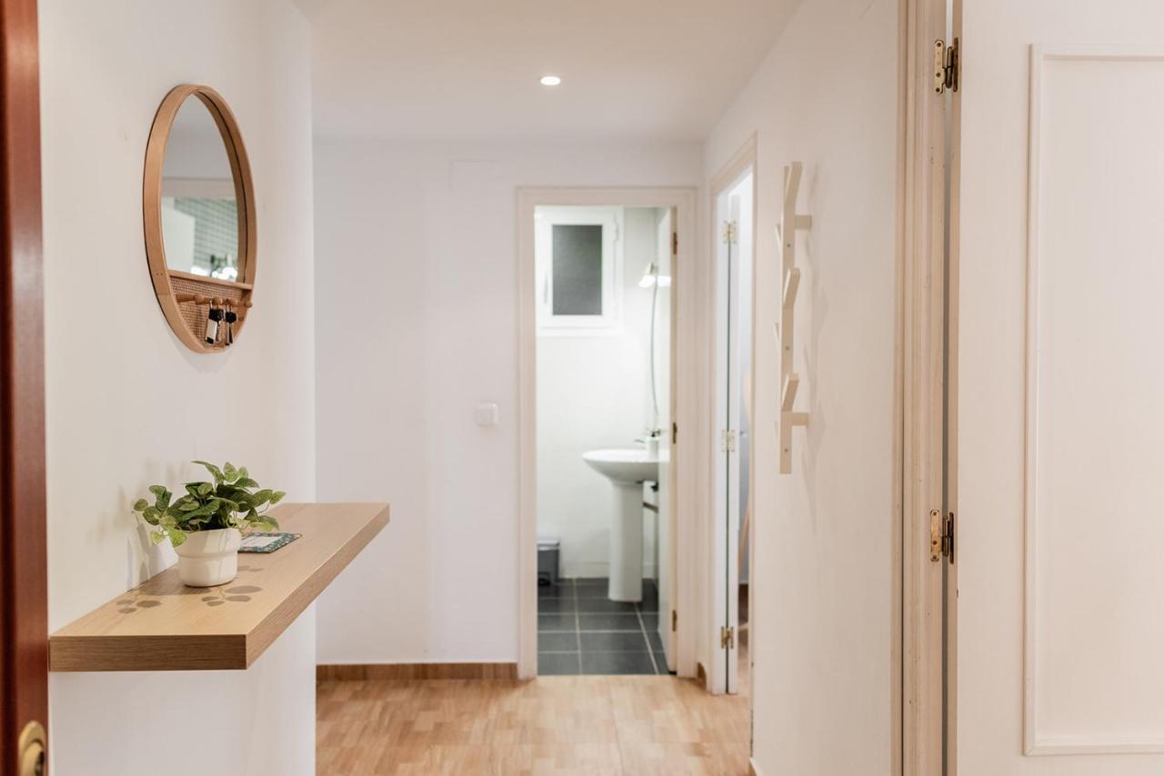Apartamentos Fv Flats Valencia - Mestalla 7 Buitenkant foto