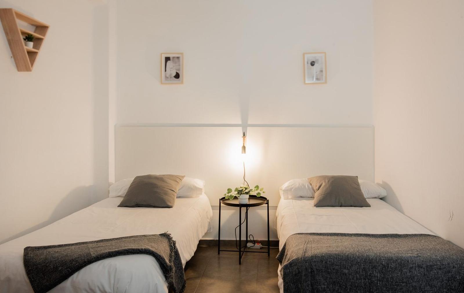 Apartamentos Fv Flats Valencia - Mestalla 7 Buitenkant foto